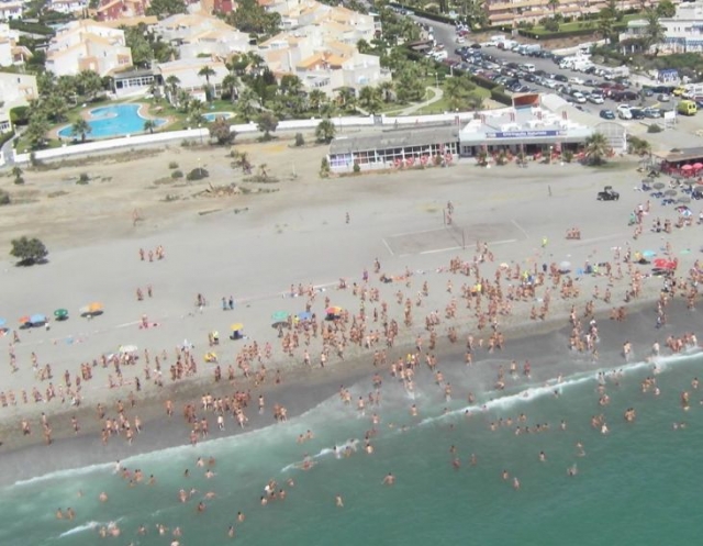  Vera Beach 